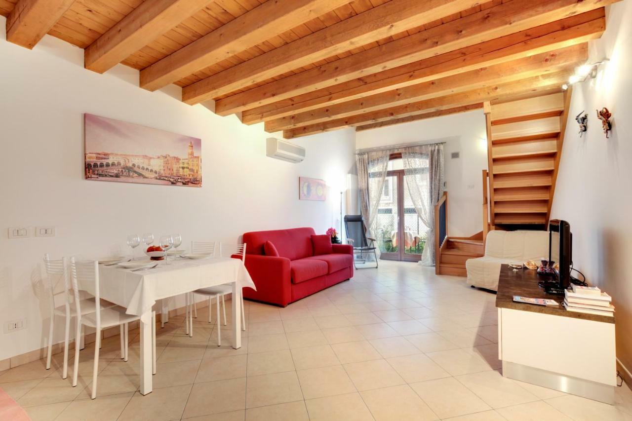 Little Canal 8 Apartment Venedig